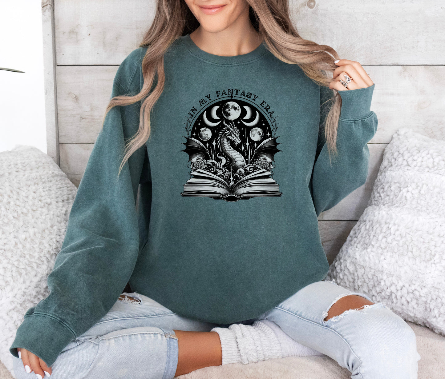 In My Fantasy Era Sweatshirt - Merry May