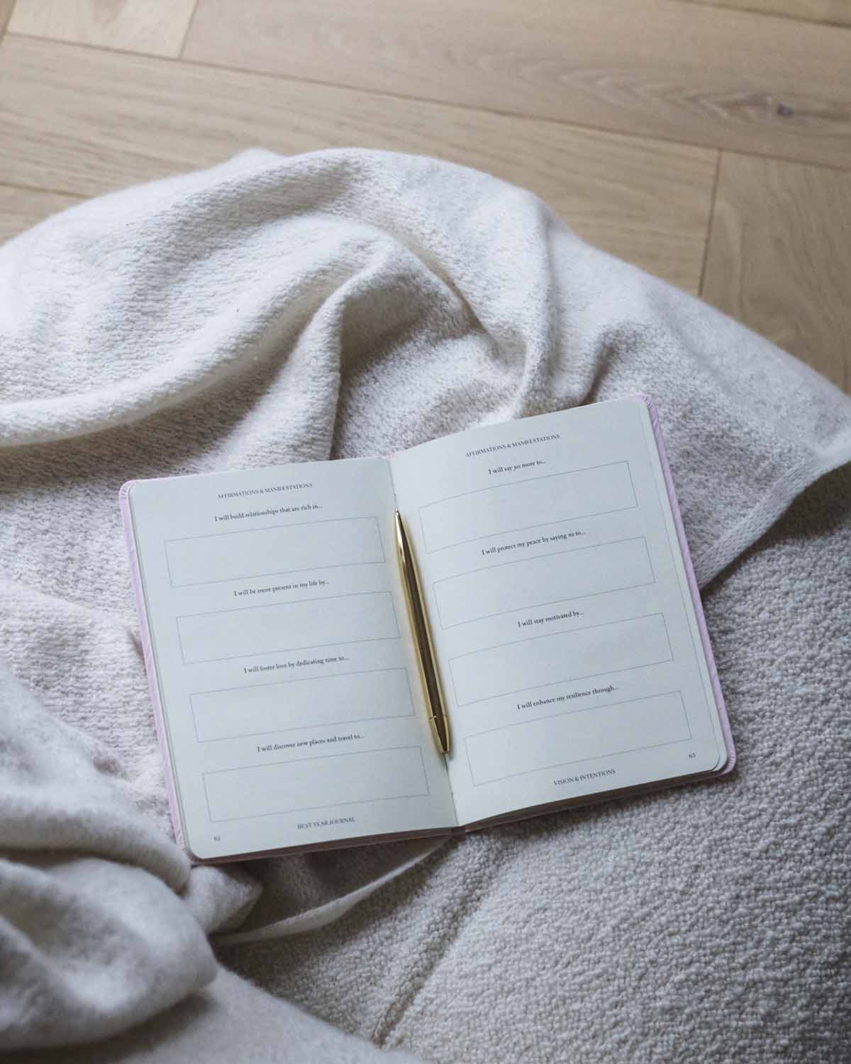 Best Year Journal Essential - Pink - Merry May