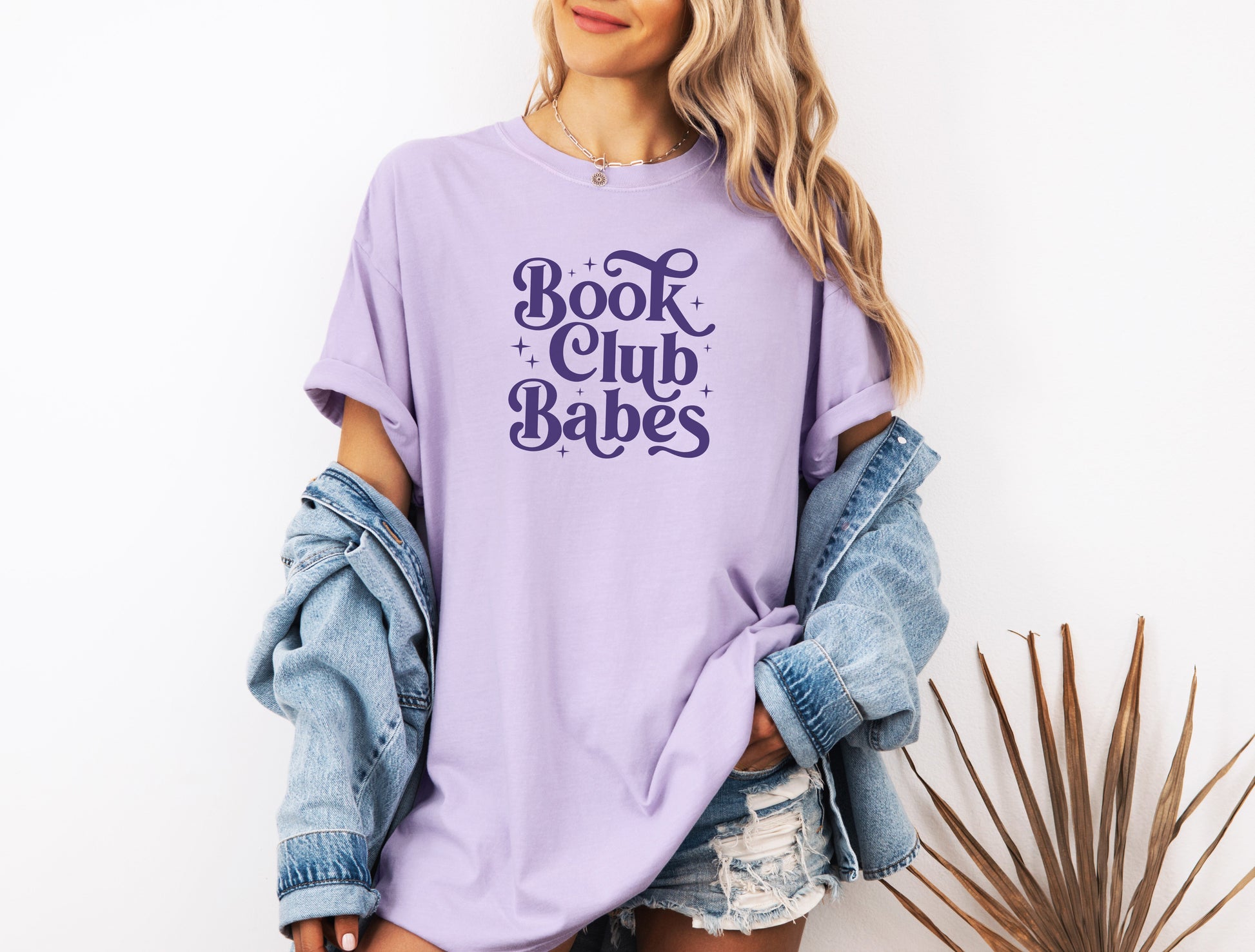 Book Club Babes T-shirt - Merry May