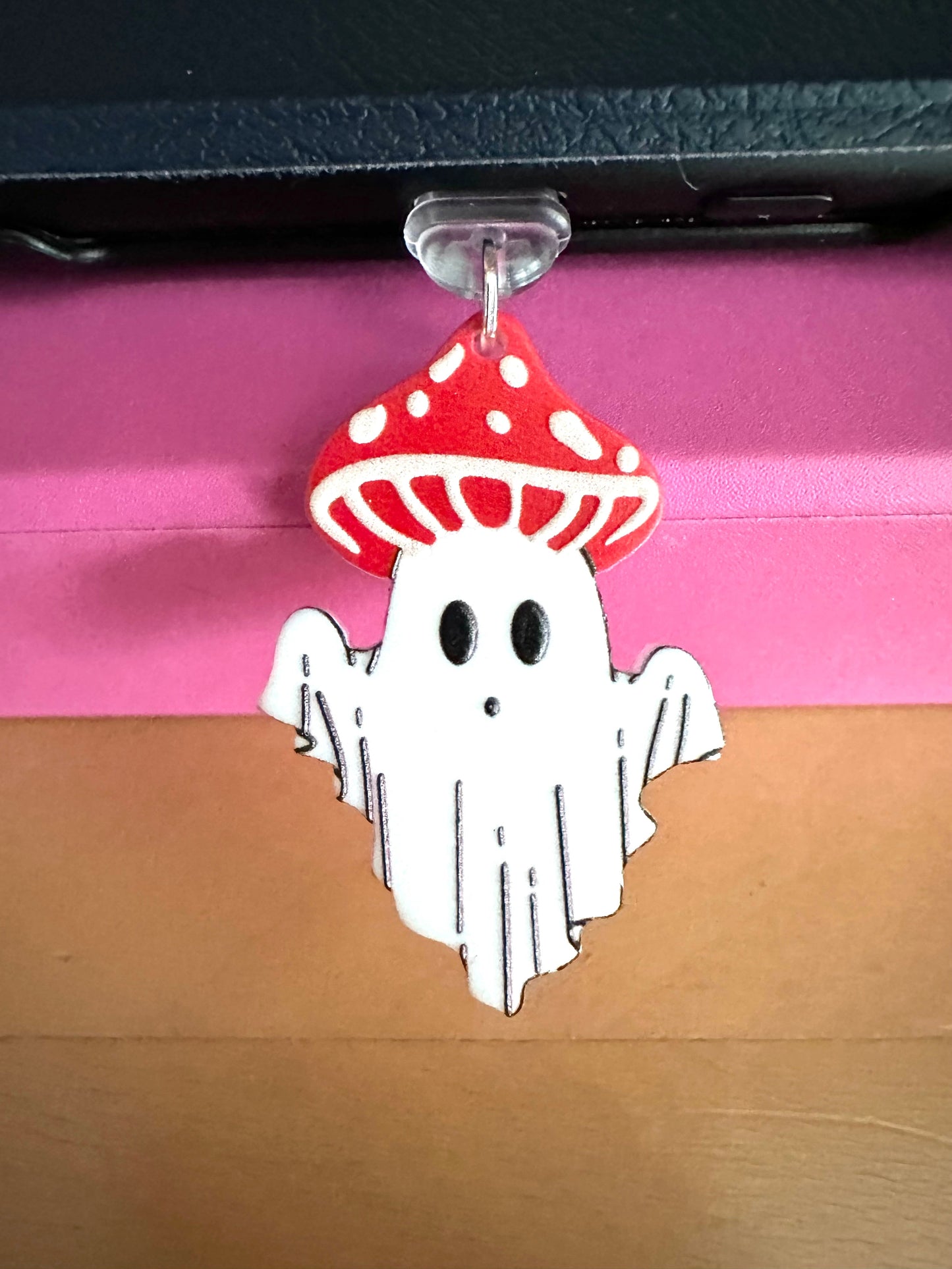 Ghostly Mushroom Kindle Dust Plug Charm - Merry May