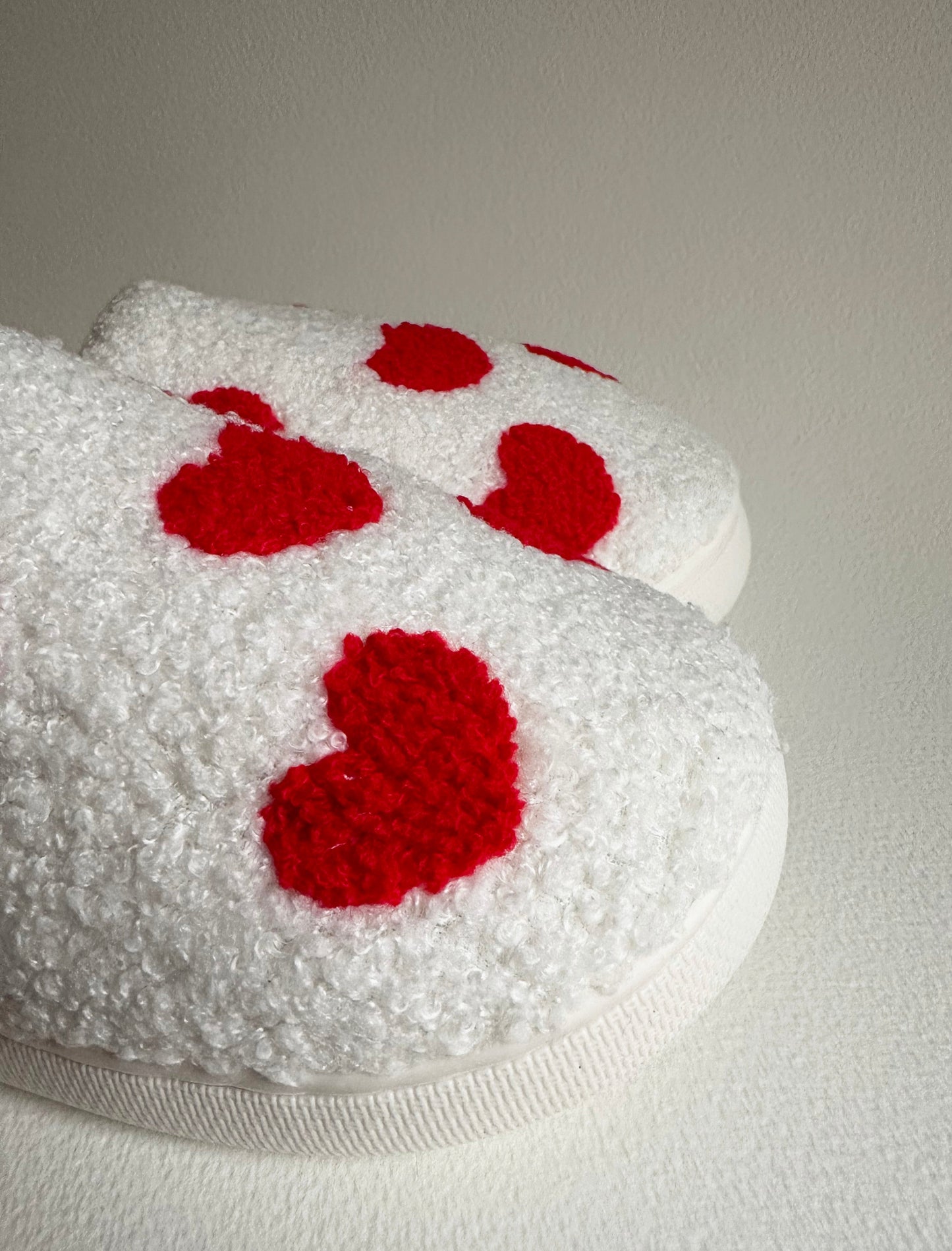 Heart Plush Slippers - Merry May
